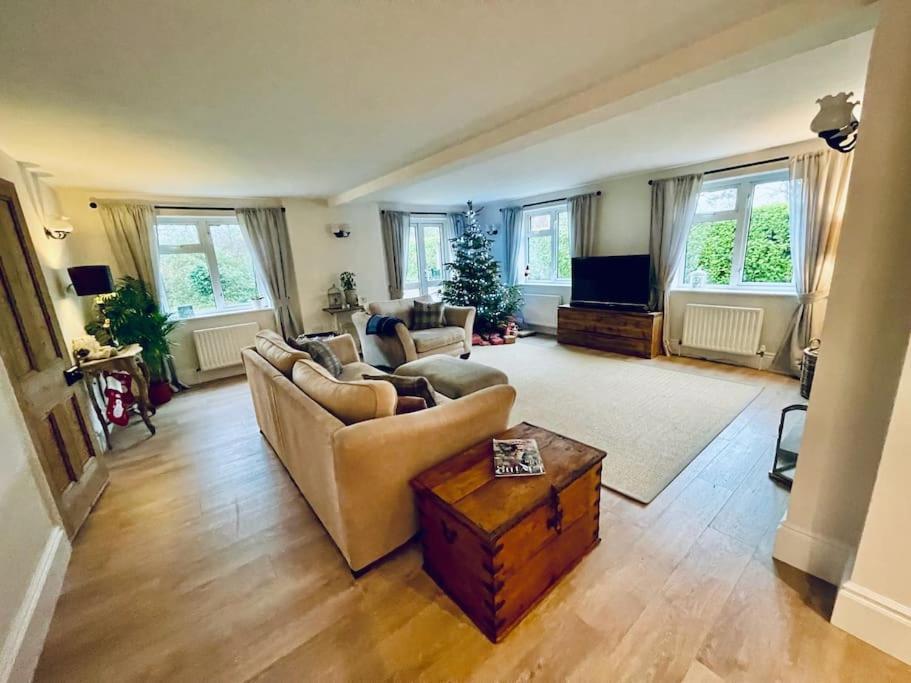 Seaside Spacious Cosy Cottage On The Edge Of The New Forest Лимингтон Экстерьер фото